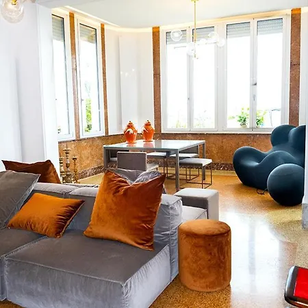 Frühstückspension La Torretta Luxury 3*