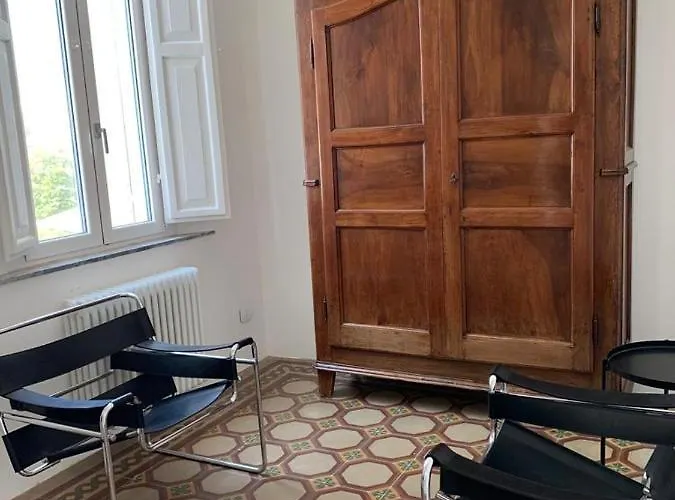 Frühstückspension La Torretta Luxury 3*